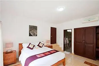 Villa Ombak Denpasar  Hotel